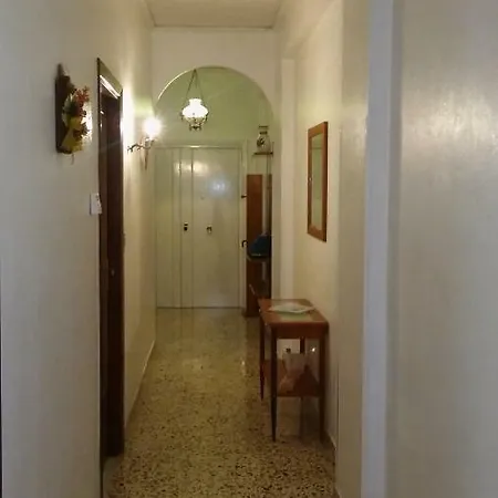 Alojamento de Acomodação e Pequeno-almoço Carpe Diem Salerno